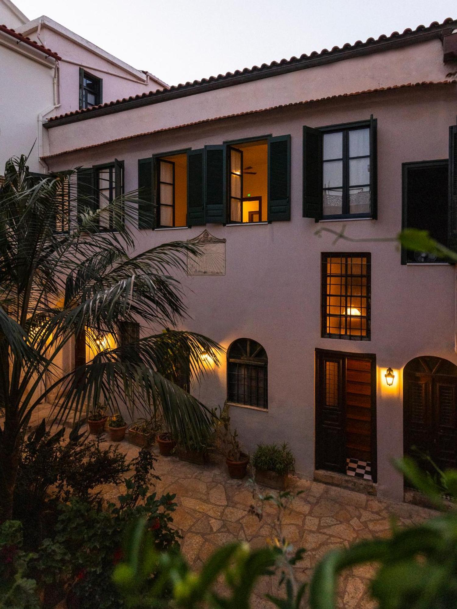 Sundial Lodge Chrissi Akti Chania Exterior foto